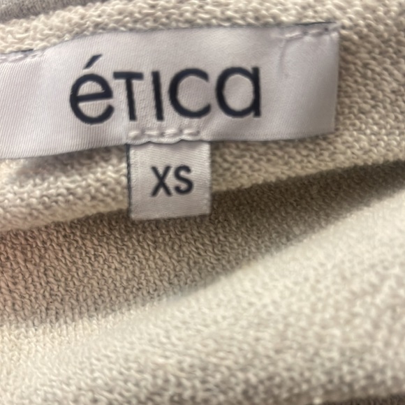 ÉTICA DENIM
Aster Knit Jacket - Heather Grey - Picture 6 of 10